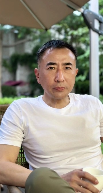 厚德载福的第一张照片--上饶相亲服务中心