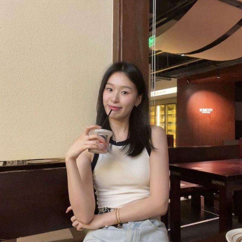 羽毛的第一张照片--上饶相亲服务中心