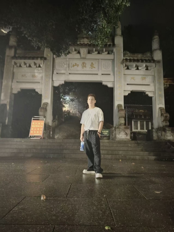 慕晨的第一张照片--上饶相亲服务中心