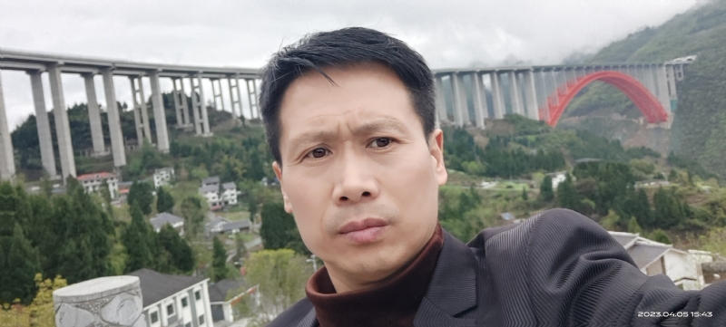 韩*劳务的第一张照片--上饶相亲服务中心