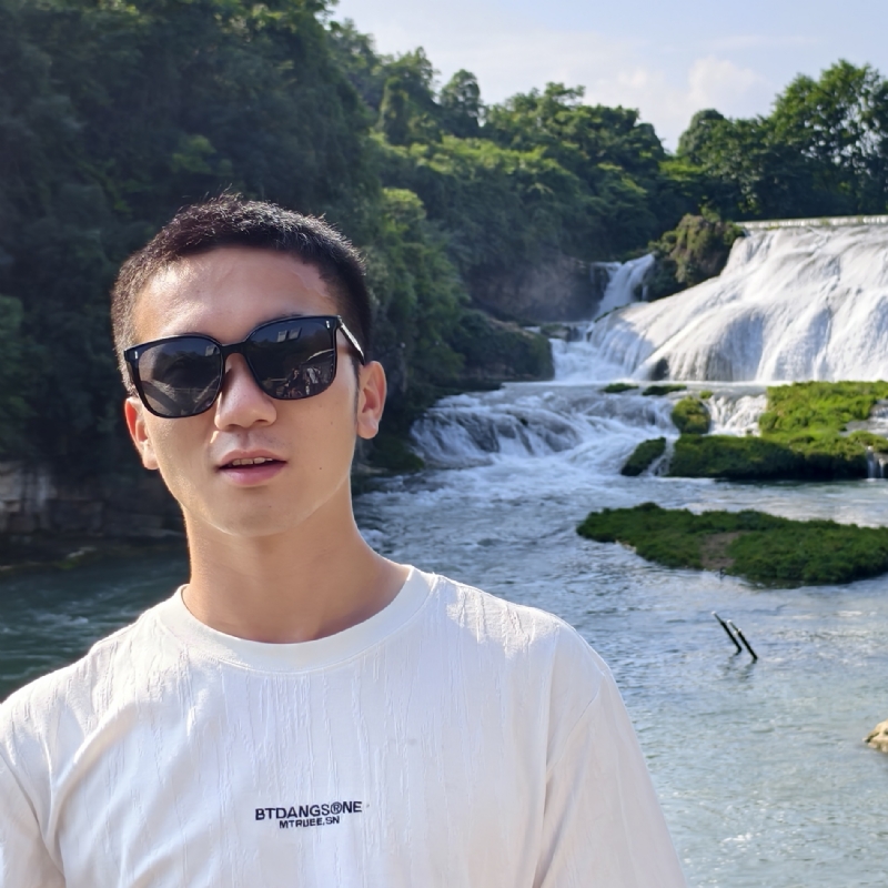 飞殷的第一张照片--上饶相亲服务中心