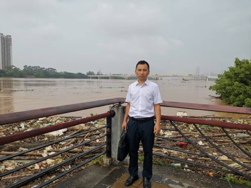 石泽根的第一张照片--上饶相亲服务中心