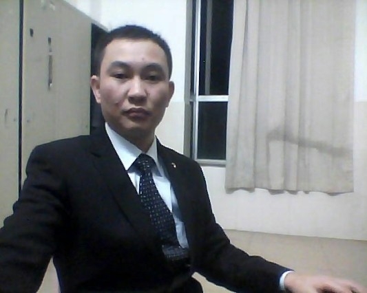 诚恳的大叔的第一张照片--上饶相亲服务中心