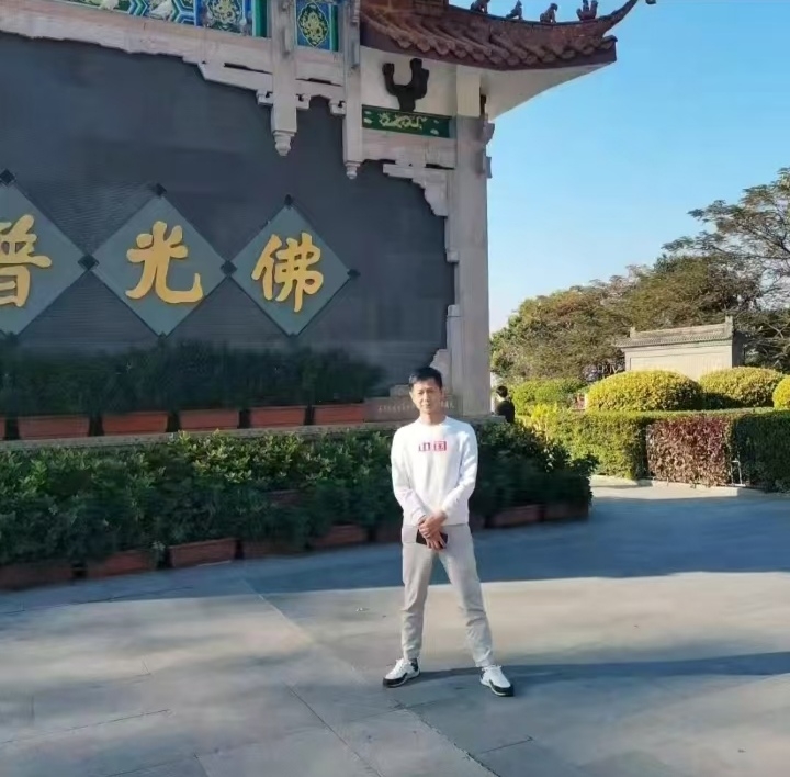 星艺的第一张照片--上饶相亲服务中心