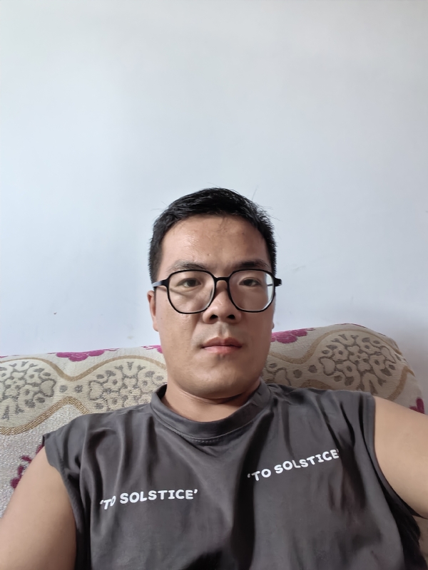 卫TF的第三张照片--上饶相亲服务中心