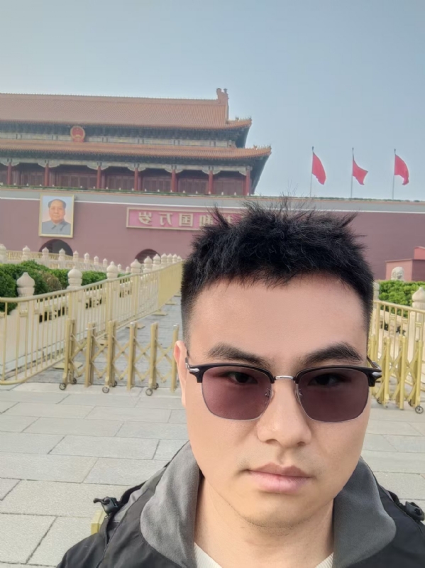 喧嚣的风的第一张照片--上饶相亲服务中心