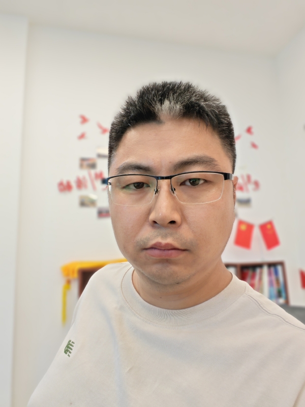 苦海寻舟的第一张照片--上饶相亲服务中心