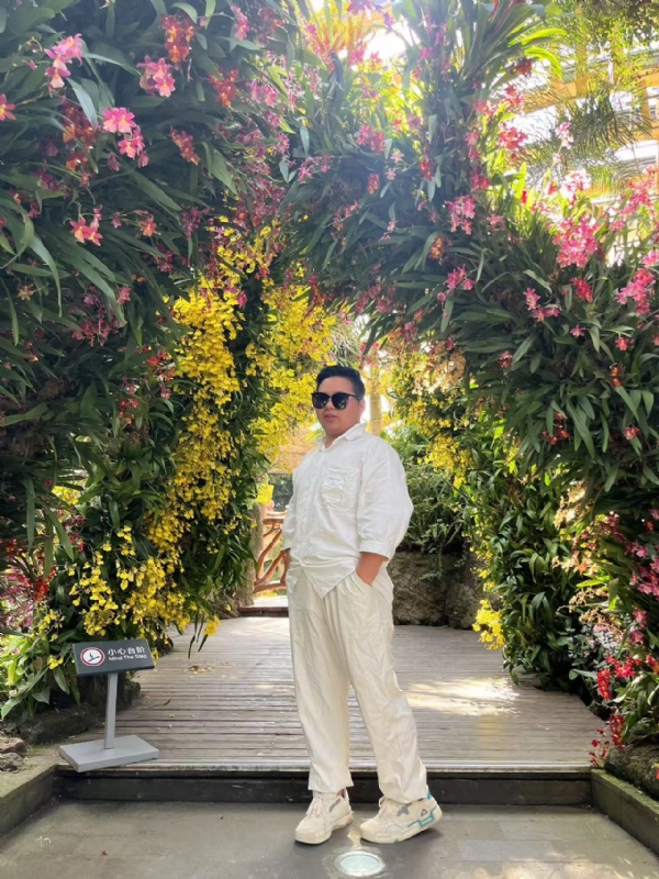 少一点的第一张照片--上饶相亲服务中心