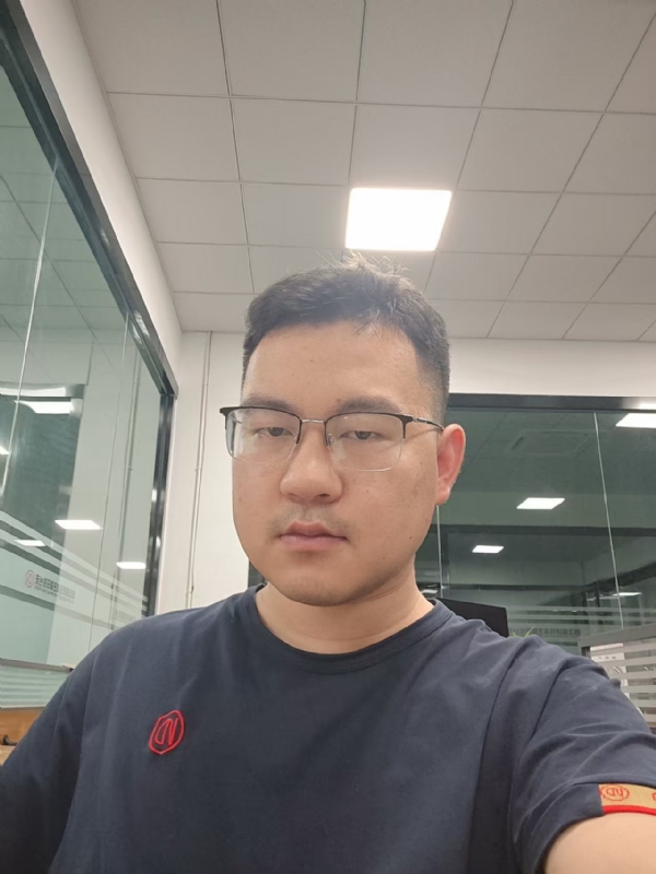 雨落浅响的第一张照片--上饶相亲服务中心