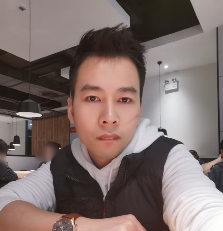 思明的第一张照片--上饶相亲服务中心