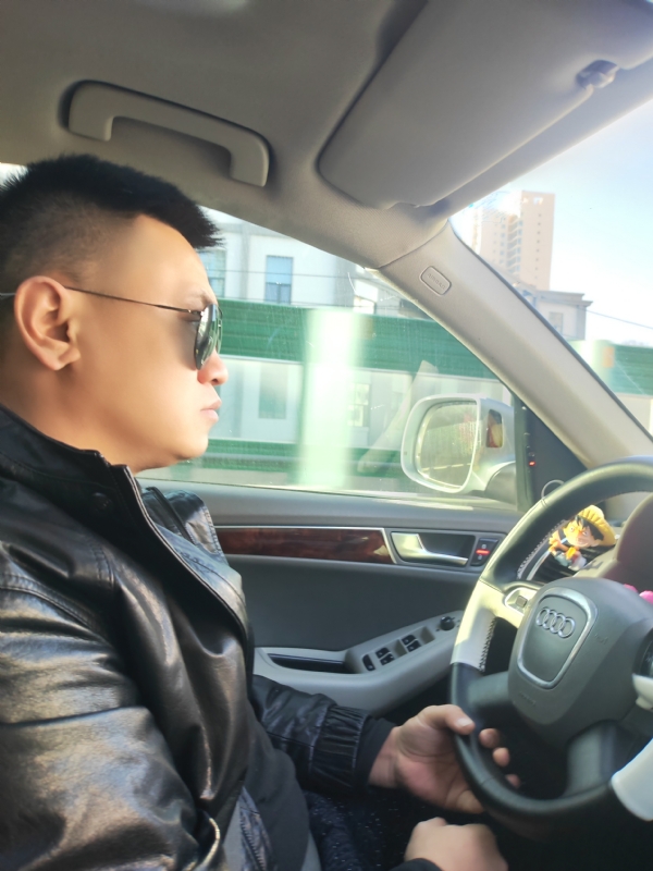 Mr陈的第一张照片--上饶相亲服务中心