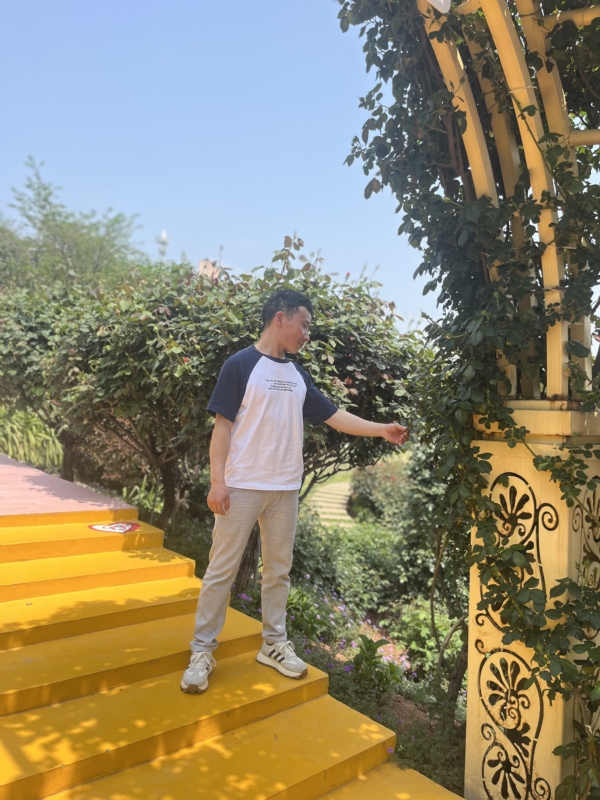 罗湘的第一张照片--上饶相亲服务中心