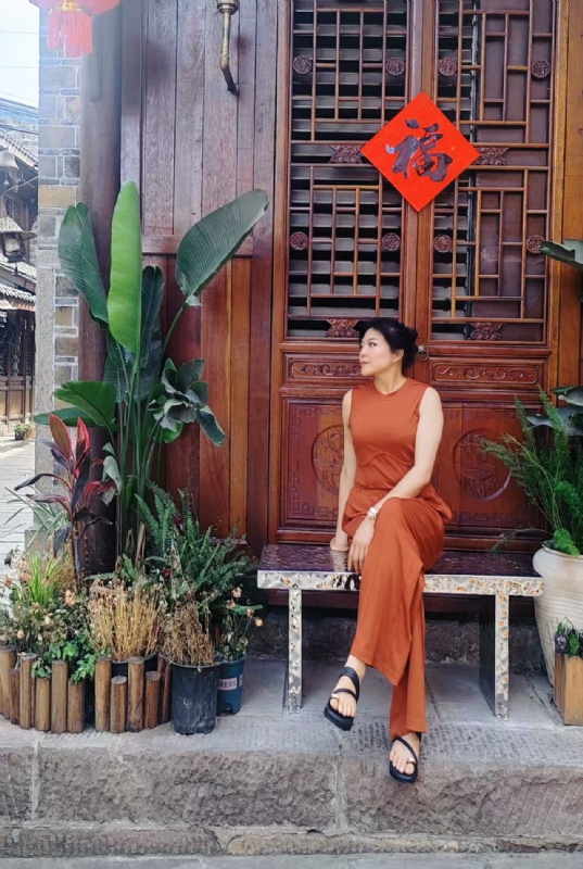 宛霞的第一张照片--上饶相亲服务中心