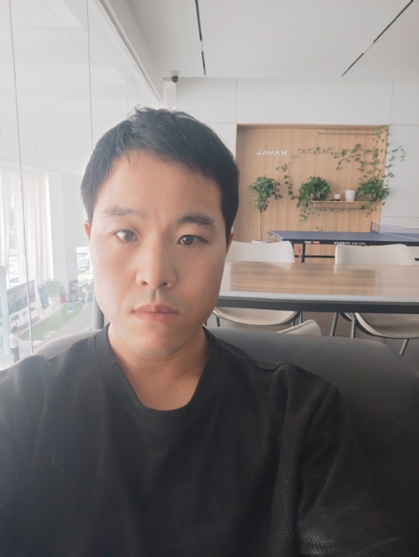 吊挂看风景的第一张照片--上饶相亲服务中心