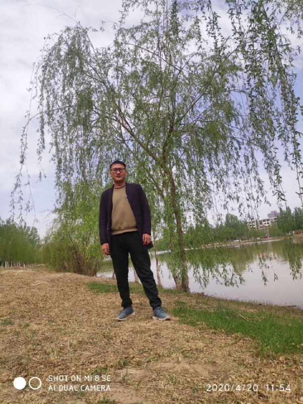 风中的烟头的第一张照片--上饶相亲服务中心