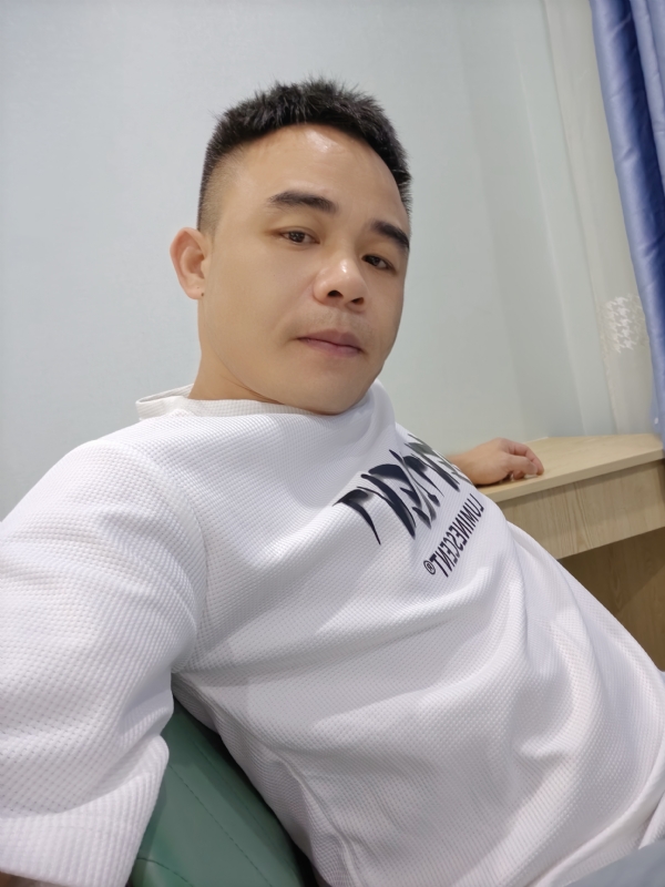 下一站的我的第二张照片--上饶相亲服务中心