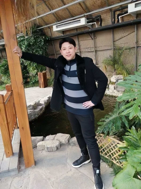 语堂的第一张照片--上饶相亲服务中心