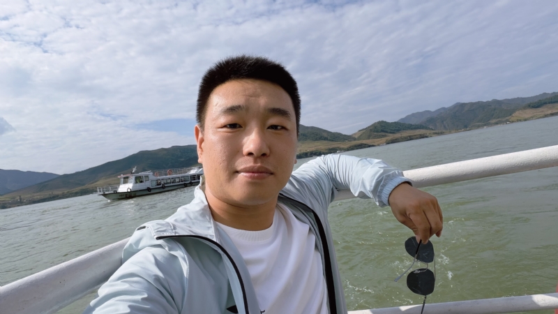 烟花易笑的第四张照片--上饶相亲服务中心