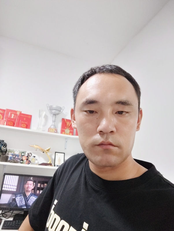 91年的第三张照片--上饶相亲服务中心