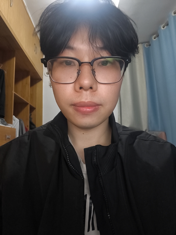 奔跑的兔子的第一张照片--上饶相亲服务中心