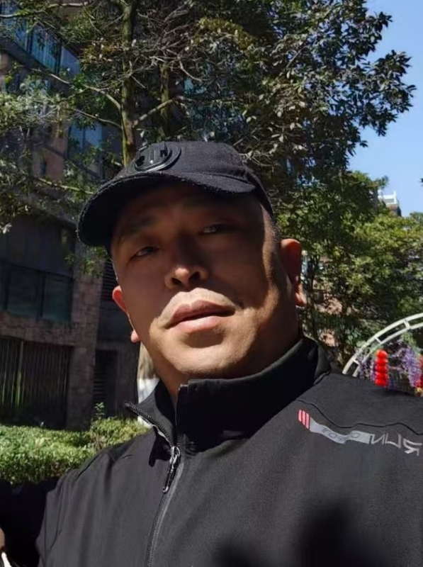 蓝色海洋的第一张照片--上饶相亲服务中心