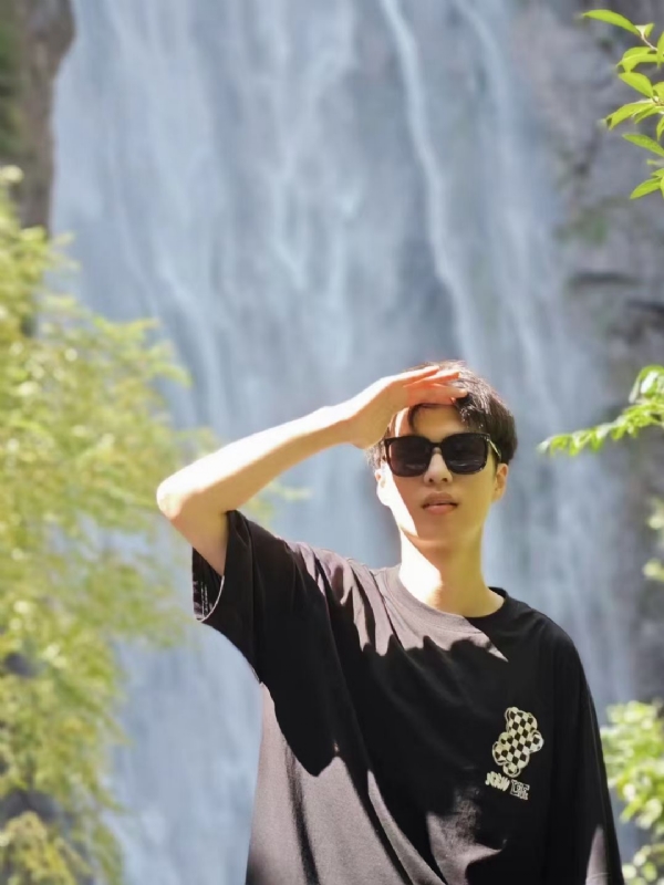 大橙子的第一张照片--上饶相亲服务中心